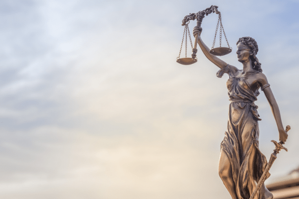 scales-of-justice-statue